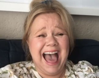 Toronto Film Babe Babes Crack Up With Caroline Rhea During Latest Instalment Of In